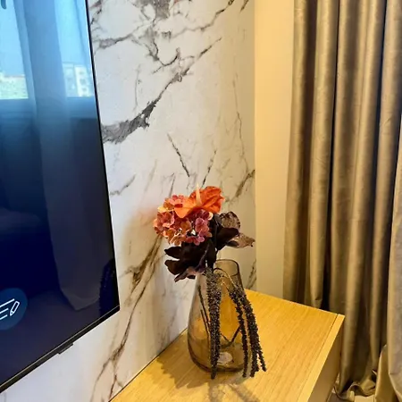 Fiona's Apartment *