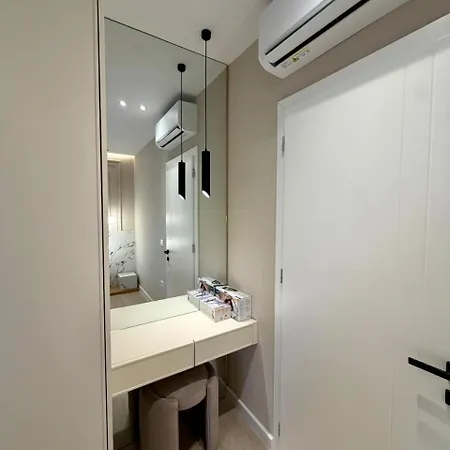 Fiona's Apartment